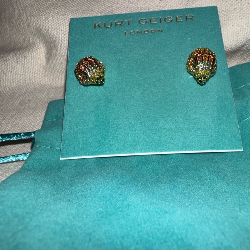 Kurt Geiger NWTB Eagle Head Crystal Encrusted & Gold Tone Post Earrings - Picture 7 of 10
